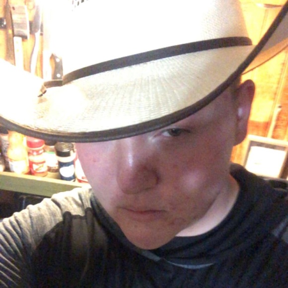 Meet your Posher, Jordan - Picture 1 of 1